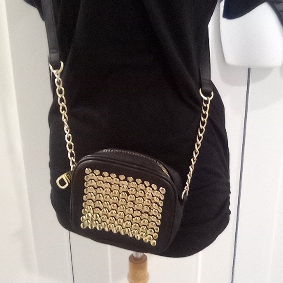 Steve Madden Gold & Black Chunky Chain Strap - Picture 1 of 12